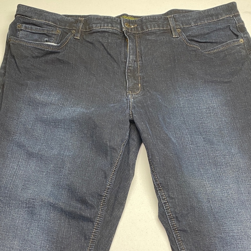 Men's Relaxed Fit Blue Denim Jeans